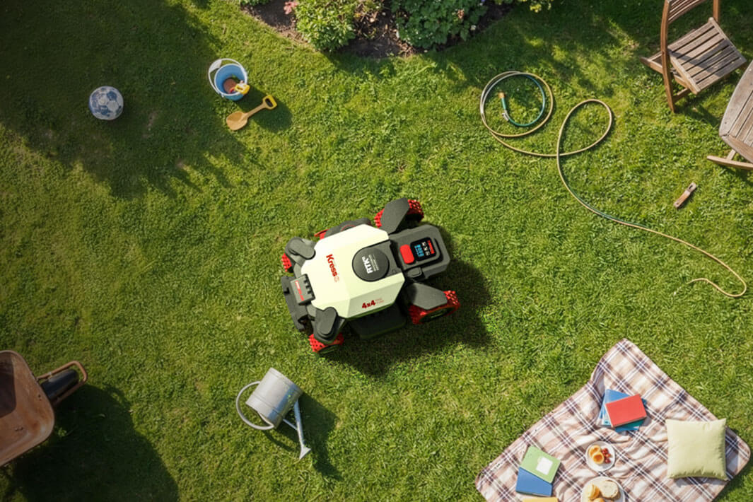 Robot tondeuse sans fil périphérique forte pente Kress 4x4